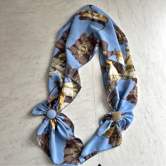 Vintage Light Blue Scarf with Heraldic Design and Button Detail - Picture 3 of 5